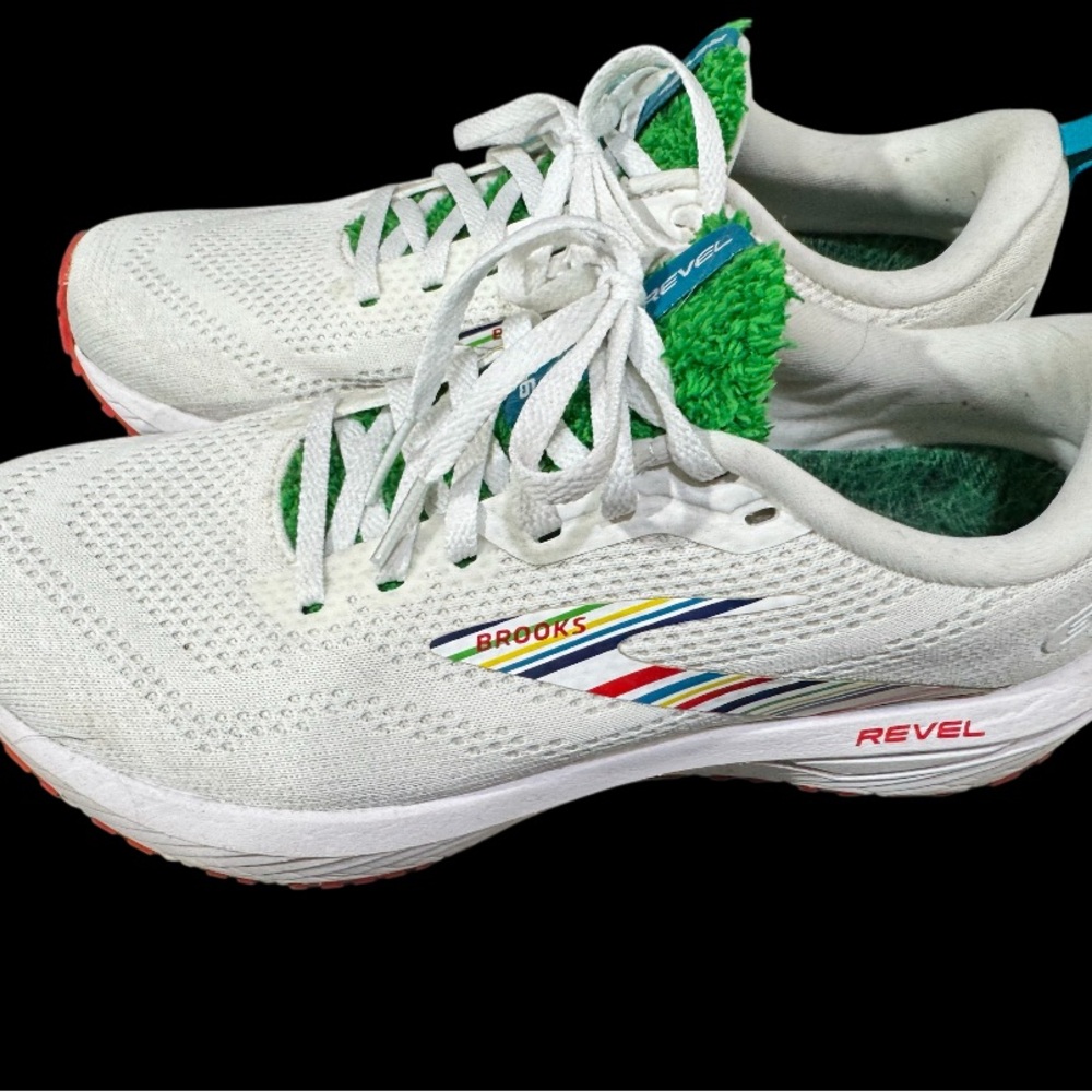 Brooks Revel 6 Limited Edition Running Shoes